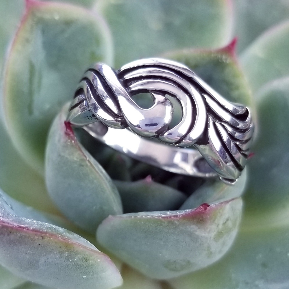 The {Zephyr Ring} .925 Sterling Silver Wind Swirl